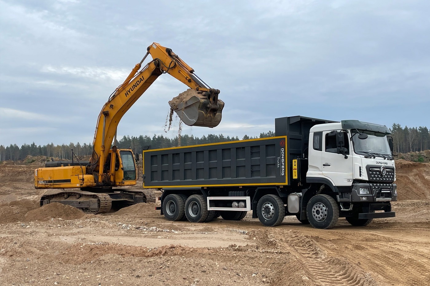 Зимнее обслуживание самосвала
